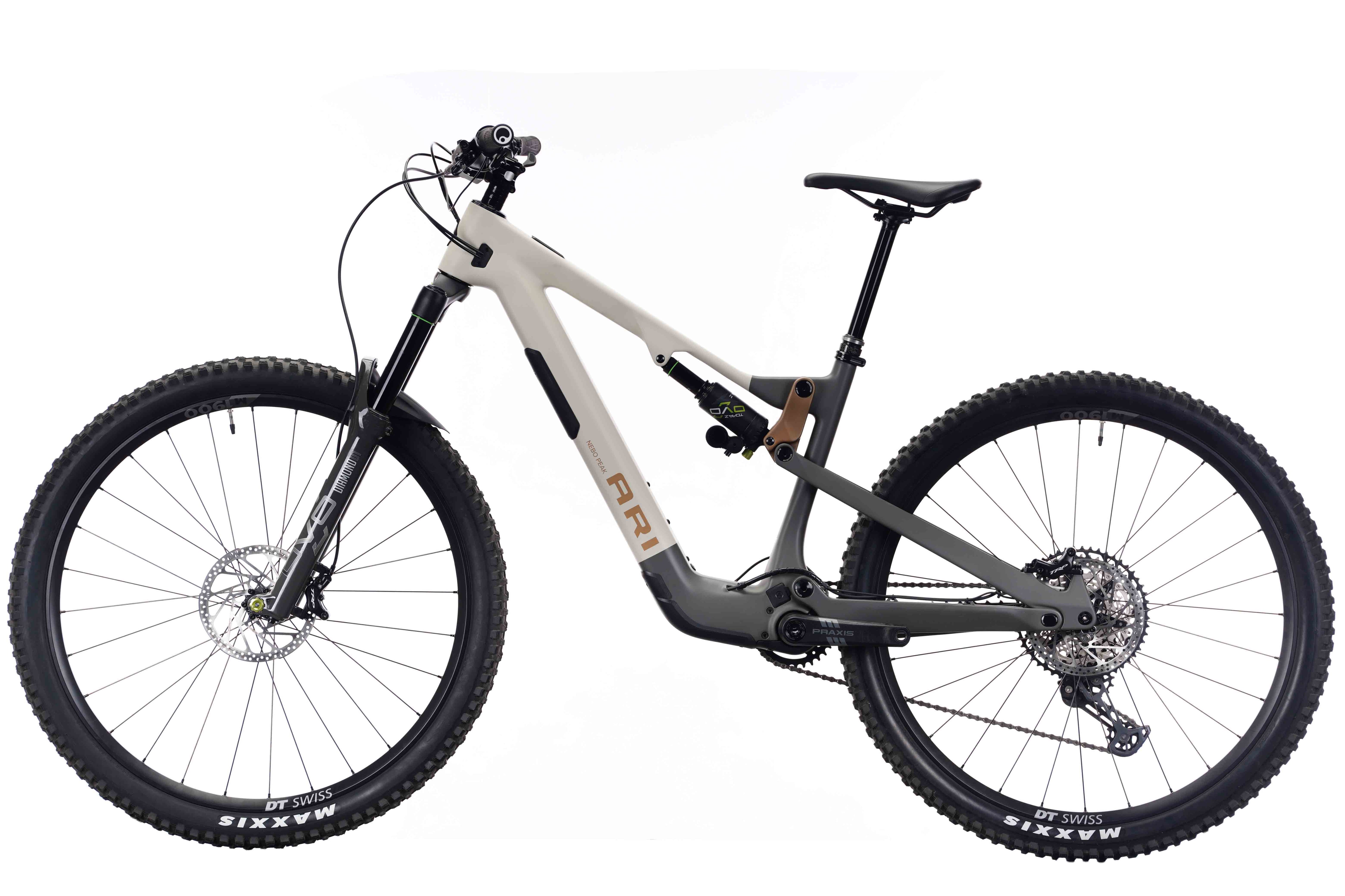 Nebo Peak Comp Granite Gold (Large) - Outlet o1111