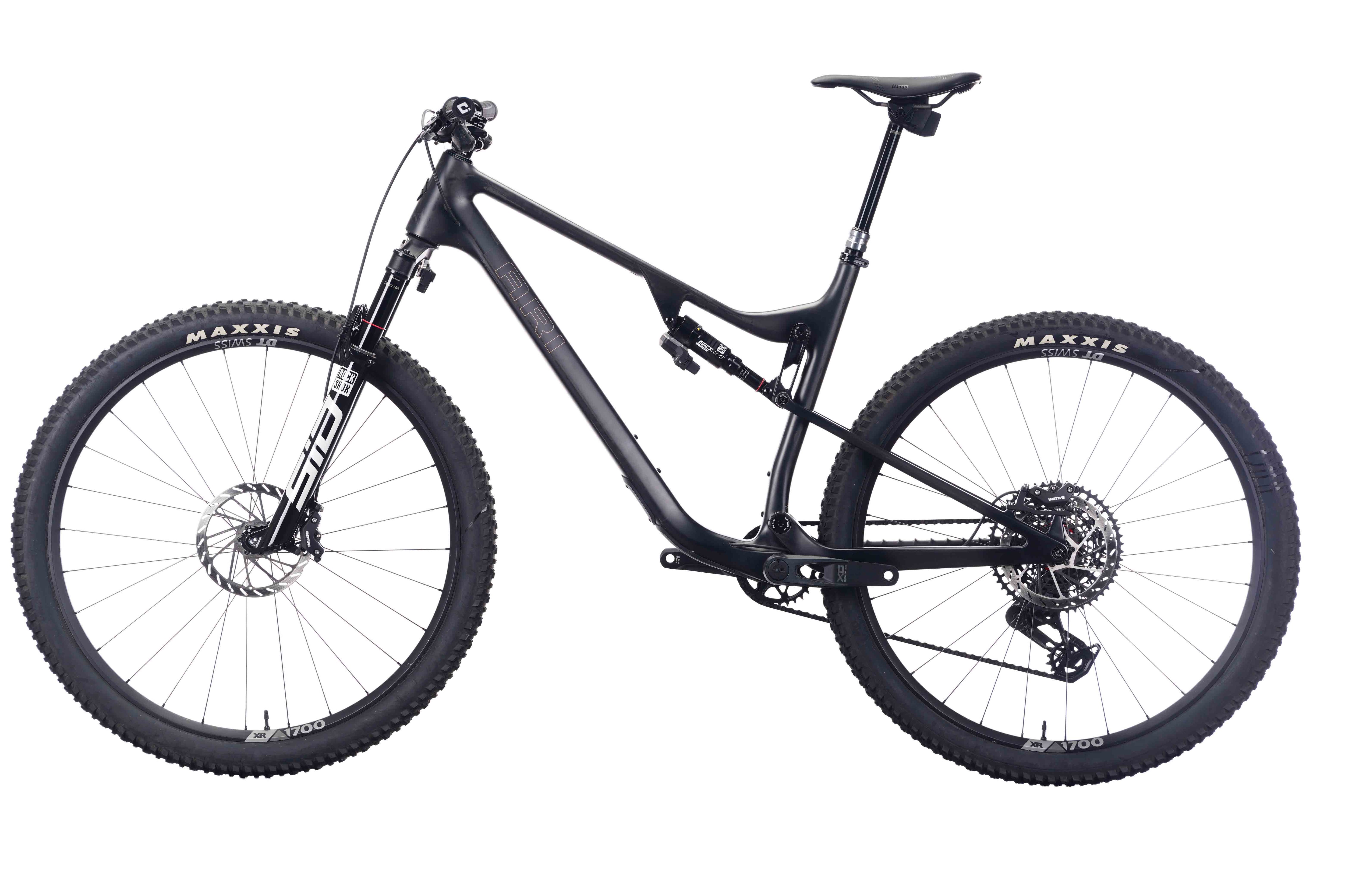 Signal Peak 3.0 Pro (XL) Raw Carbon Podium Gold Outlet o1085