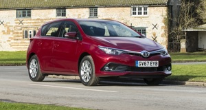 Auris (2013 - 2019)