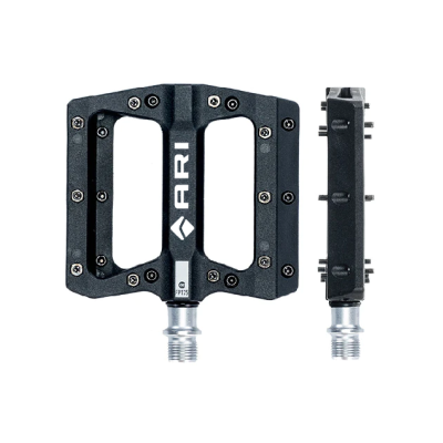 Ari 175 Pedals